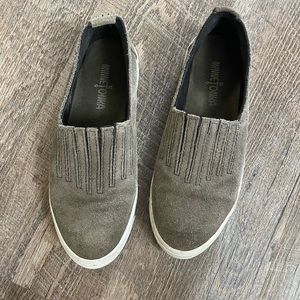 Minnetonka Gabi slip on suede sneakers